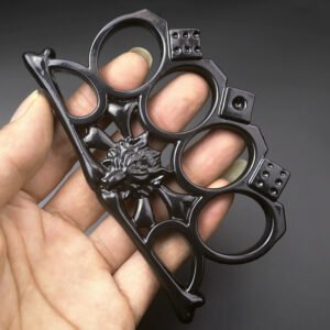 Wolf head fist clasp tiger knuckle