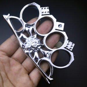 Wolf head fist clasp tiger knuckle